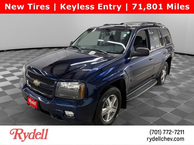 2007 Chevrolet TrailBlazer LT in Imperial Blue Metallic — front three-quarter view